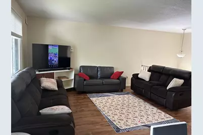 653 E 143rd Street, Burnsville, MN 55337 - Photo 2