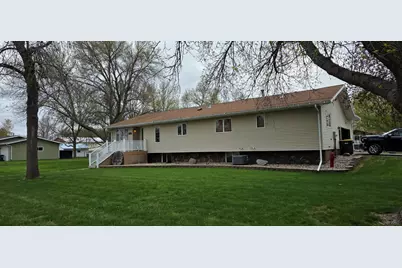 307 Marion Street, Milroy, MN 56263 - Photo 2