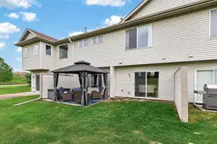 19492 Prairieview Dr, Rogers, MN 55374 - Photo 40