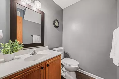 17900 Cobblestone Way, Eden Prairie, MN 55347 - Photo 12