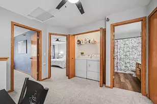 17900 Cobblestone Way, Eden Prairie, MN 55347 - Photo 18