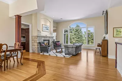 9251 Wedgewood Point, Woodbury, MN 55125 - Photo 10