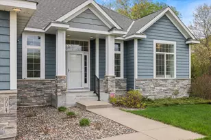 904 Saddle Club Ct, Lino Lakes, MN 55014 - Photo 2