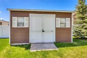 4902 35th Ave S, Fargo, ND 58104 - Photo 36