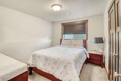 4902 35th Avenue S, Fargo, ND 58104 - Photo 28