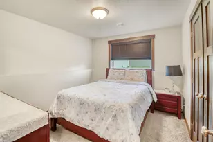 4902 35th Ave S, Fargo, ND 58104 - Photo 28