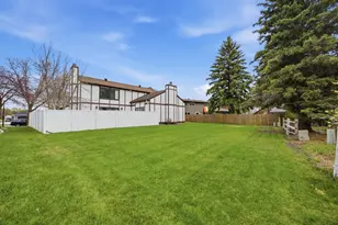 171 N Woodcrest Dr N, Fargo, ND 58102 - Photo 40