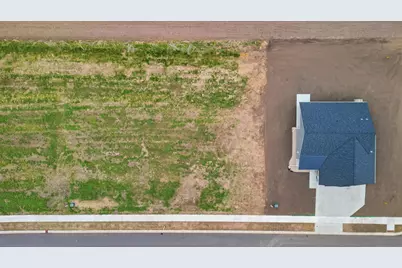 1360 Cullen Street, Saint Peter, MN 56082 - Photo 2