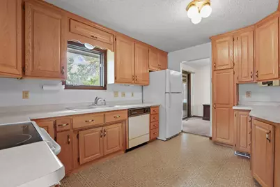 6824 N Colfax Avenue, Brooklyn Center, MN 55430 - Photo 10
