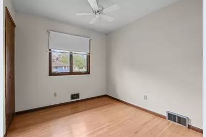 6824 N Colfax Avenue, Brooklyn Center, MN 55430 - Photo 12