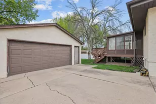 6824 N Colfax Ave, Brooklyn Center, MN 55430 - Photo 22