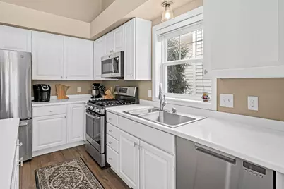 8728 N Bay Drive, Chanhassen, MN 55317 - Photo 14