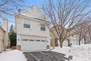 8728 N Bay Dr, Chanhassen, MN 55317 - Photo 6