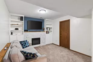 6329 Vera Cruz Ln N, Brooklyn Park, MN 55429 - Photo 20