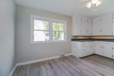 8127 1st Avenue S, Bloomington, MN 55420 - Photo 6
