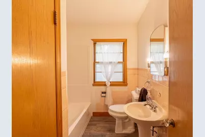 801 4th Avenue SW, Wells, MN 56097 - Photo 14
