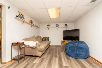 1031 Eastview Circle, Shakopee, MN 55379 - Photo 20