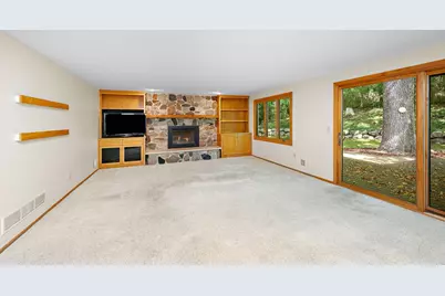 6015 Stoneybrook Drive, Minnetonka, MN 55345 - Photo 20