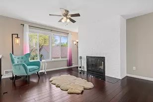 16135 15th Ave N, Plymouth, MN 55447 - Photo 2