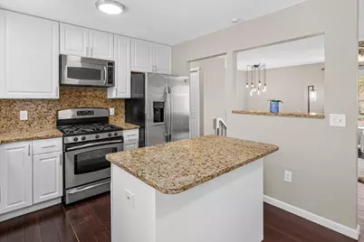 16135 15th Avenue N, Plymouth, MN 55447 - Photo 8