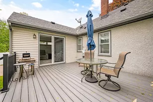 1050 County Road B2 W, Roseville, MN 55113 - Photo 34