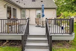 1050 County Road B2 W, Roseville, MN 55113 - Photo 32
