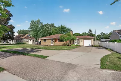 7539 Portland Avenue S, Richfield, MN 55423 - Photo 2