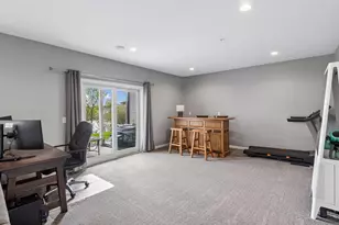 1238 Vernon Dr, Carver, MN 55315 - Photo 34