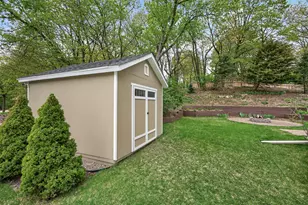 18339 Ridgewood Rd, Minnetonka, MN 55345 - Photo 66