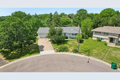 8328 Ewing Road, Bloomington, MN 55431 - Photo 50