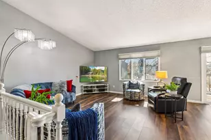 5542 Rowland Rd, Hopkins, MN 55343 - Photo 6