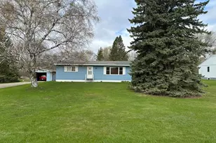436 Oak Hills Dr, Detroit Lakes, MN 56501 - Photo 1