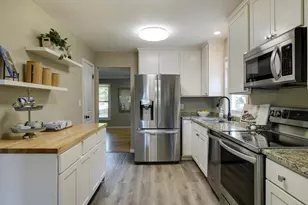 3435 Zenith Ave N, Robbinsdale, MN 55422 - Photo 8
