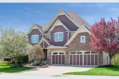 5990 Black Oaks Lane N, Plymouth, MN 55446 - Photo 4