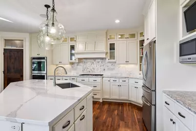 5990 Black Oaks Lane N, Plymouth, MN 55446 - Photo 24