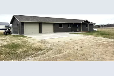 2934 27th Street NW, Baudette, MN 56623 - Photo 2