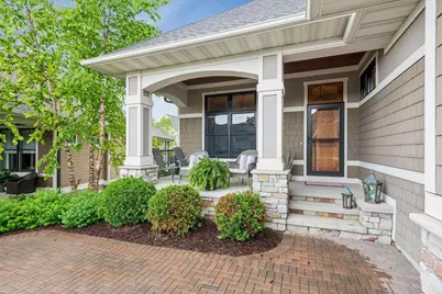 280 Bellwether Path, Wayzata, MN 55391 - Photo 4