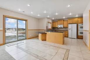 20951 Prairie Hills Ln, Prior Lake, MN 55372 - Photo 28