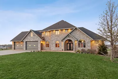 20951 Prairie Hills Lane, Prior Lake, MN 55372 - Photo 2