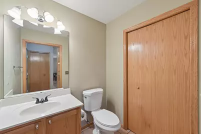 2335 Oakridge Circle, Hudson, WI 54016 - Photo 14
