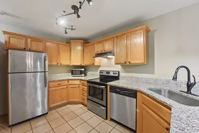 2335 Oakridge Circle, Hudson, WI 54016 - Photo 10