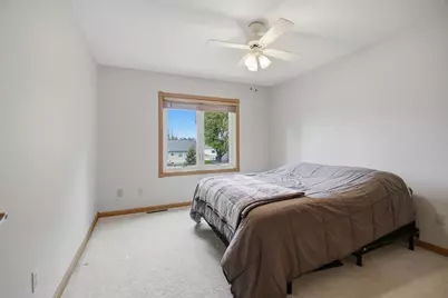 2900 6th Avenue SW, Austin, MN 55912 - Photo 30