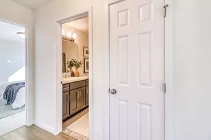 6736 Selkirk Dr S, Fargo, ND 58104 - Photo 18