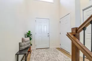 6736 Selkirk Dr S, Fargo, ND 58104 - Photo 2