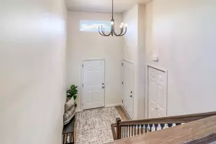 6736 Selkirk Dr S, Fargo, ND 58104 - Photo 4