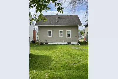 512 9th Avenue SW, Austin, MN 55912 - Photo 2