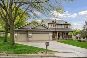 1908 Prairie Hill Rd, Saint Cloud, MN 56301 - Photo 2
