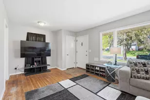 4851 2 1/2 Street NE, Fridley, MN 55421 - Photo 4