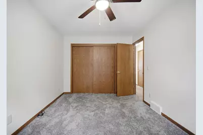 914 13th Avenue SE, Austin, MN 55912 - Photo 24