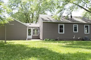 401 13th Ave NE, Austin, MN 55912 - Photo 24